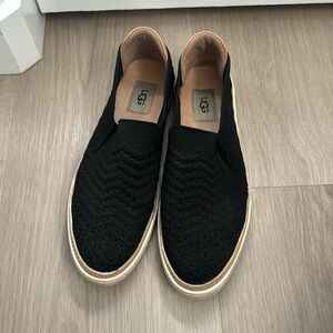 Black UGG slip on sneakers